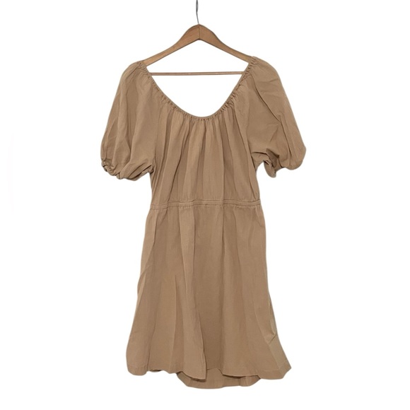 Old Navy Dresses & Skirts - Old Navy Tan Summer Dress